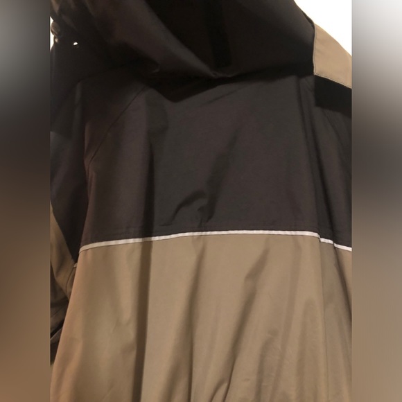 Viking Tempest Waterproof Windproof Rain Jacket Women’s Size Small - Picture 6 of 16